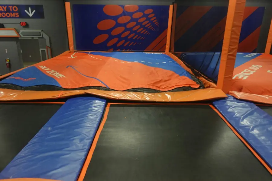 Symbolbild: Trampolinhalle